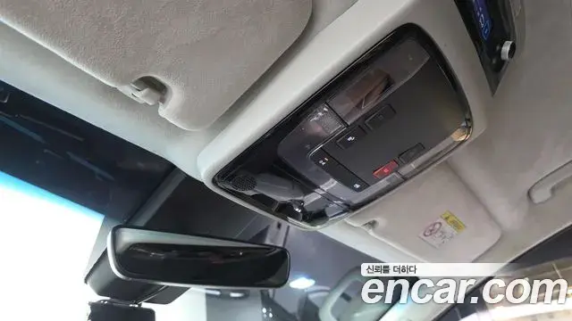 Hyundai Staria 2024 — Şəkil 18/34