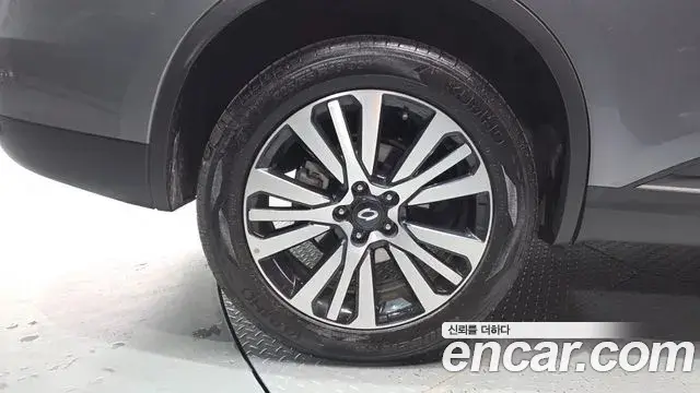 Renault Samsung QM6 2022 — ფოტო 13/20