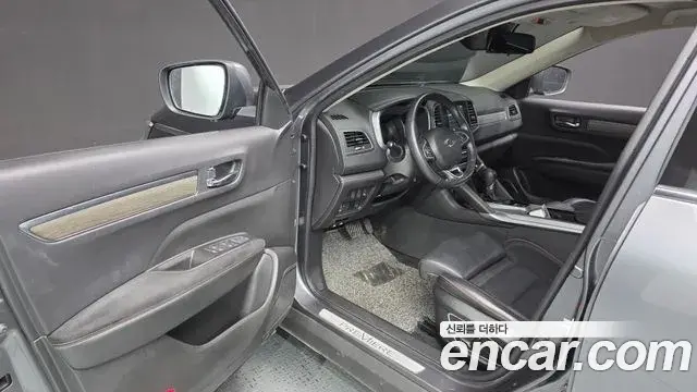Renault Samsung QM6 2022 — ფოტო 9/20
