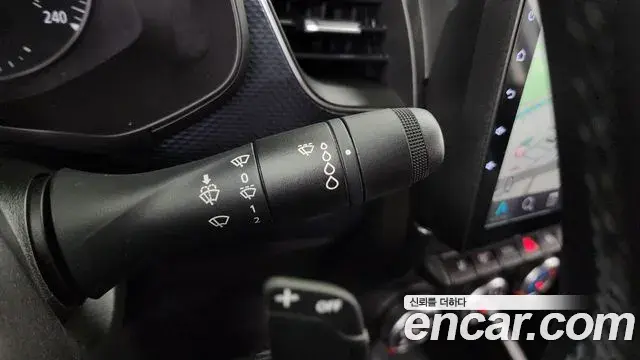 Renault Samsung XM3 2023 — ფოტო 17/32