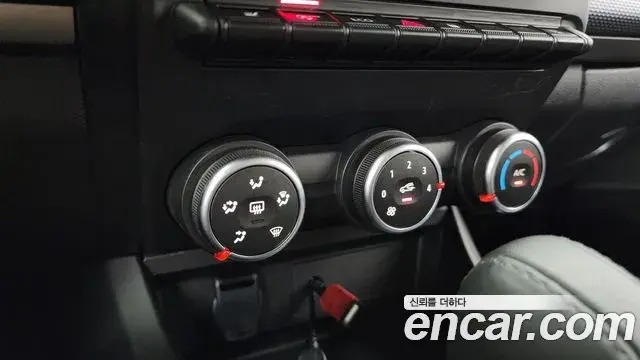 Renault Samsung XM3 2023 — ფოტო 23/32
