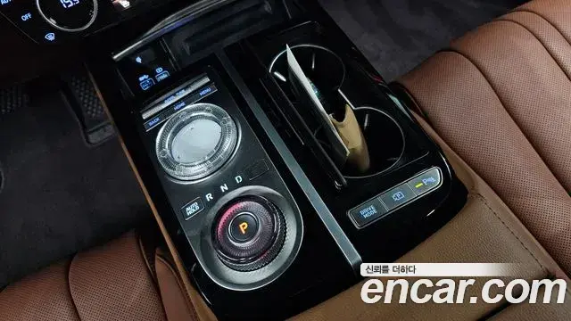 Genesis G80 2022 — Şəkil 19/20