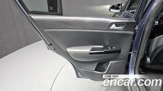Kia Sportage The Bold 2019 — Şəkil 19/32