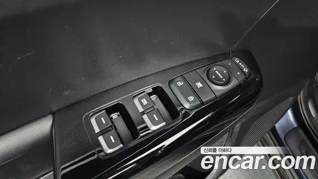 Kia Sportage The Bold 2019 — Şəkil 22/32