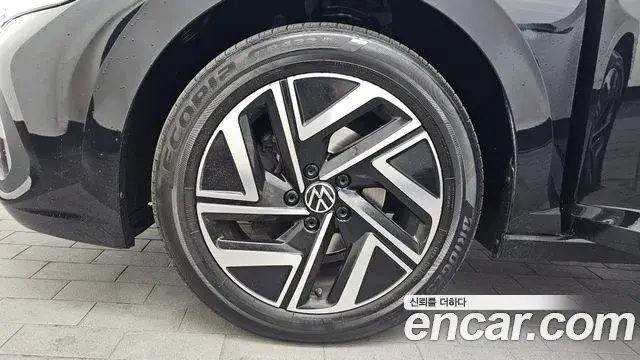 Volkswagen Jetta 2024 — Photo 4/20
