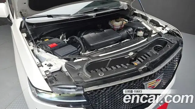 Cadillac Escalade 2022 — Şəkil 10/37