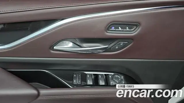 Cadillac Escalade 2022 — Şəkil 30/37