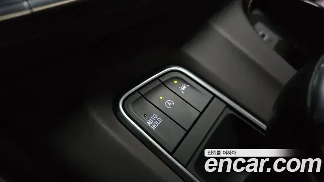 Cadillac Escalade 2022 — Şəkil 25/37