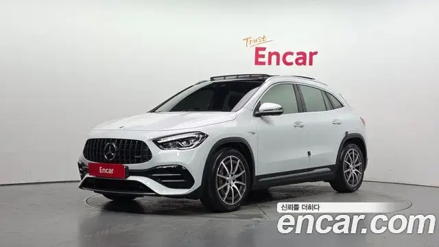 Mercedes-Benz GLA-Class 2021 — Фото 1/20