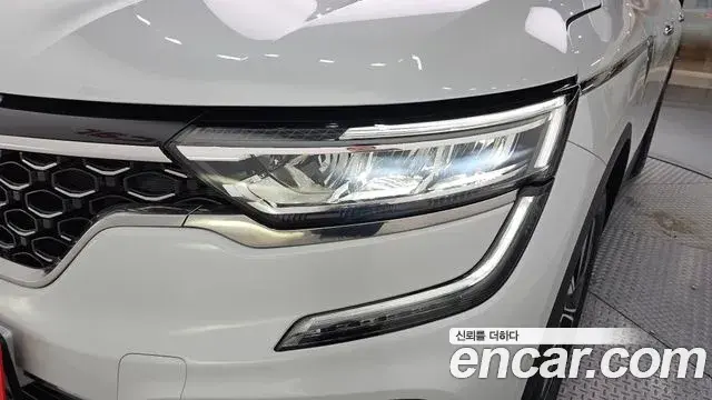 Renault Samsung QM6 2021 — ფოტო 4/32