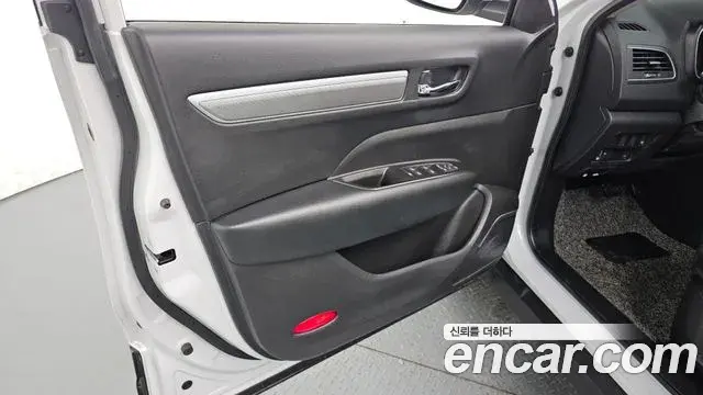 Renault Samsung QM6 2021 — ფოტო 27/32