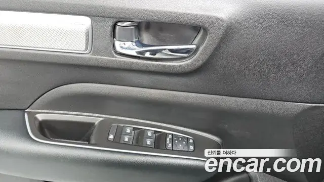 Renault Samsung QM6 2021 — ფოტო 25/32
