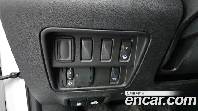 Renault Samsung QM6 2021 — ფოტო 7/32