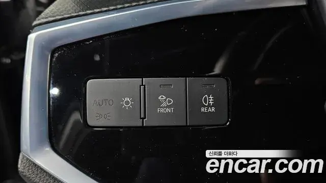 Audi Q3 2022 — Photo 2/20