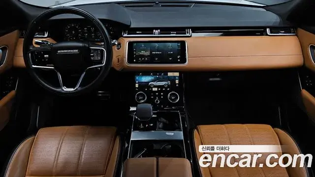 Land Rover Range Rover Velar 2022 — Фото 7/20