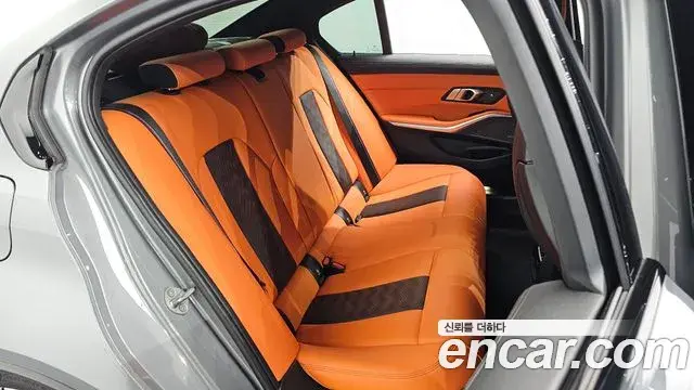 BMW M3 2023 — Şəkil 10/20