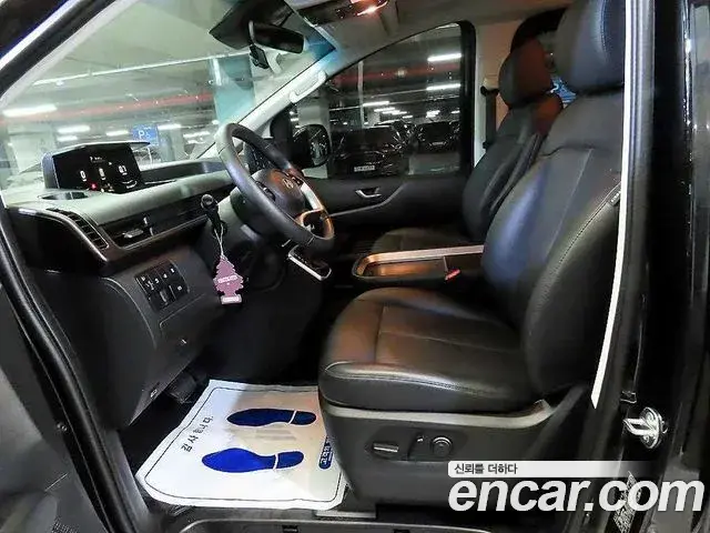 Hyundai Staria 2025 — ფოტო 4/20