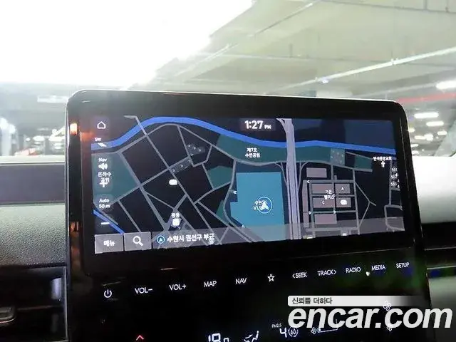 Hyundai Staria 2025 — ფოტო 11/20