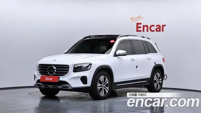 Mercedes-Benz GLB-Class 2024 — Şəkil 31/31