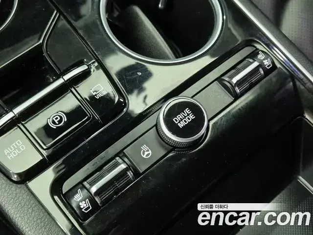 Kia K5 2020 — Şəkil 15/18