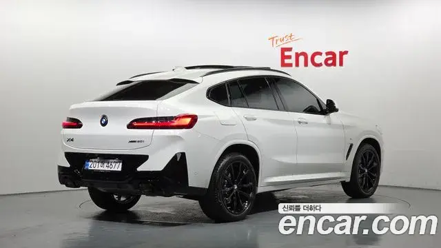 BMW X4 2025 — Photo 29/36