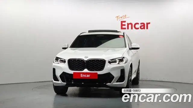 BMW X4 2025 — Photo 12/36