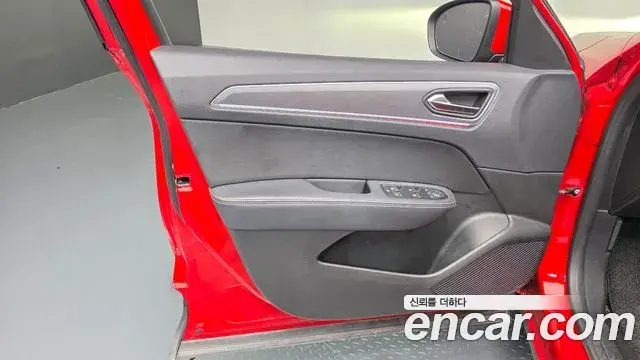 Renault Samsung XM3 2021 — ფოტო 12/32