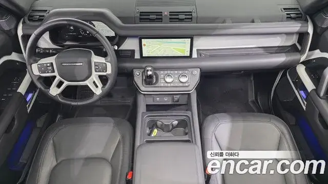 Land Rover Defender 2024 — Photo 5/20