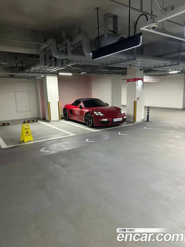 Porsche 718 Boxster 2018 — Şəkil 8/8