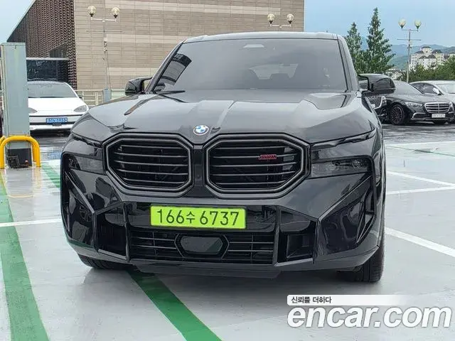 BMW XM 2025 — Photo 8/20
