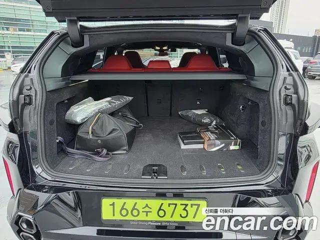BMW XM 2025 — Photo 11/20