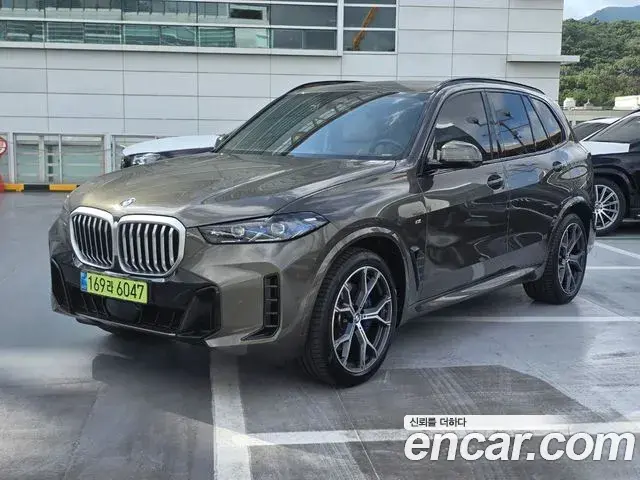 BMW X5 2025 — Photo 2/20