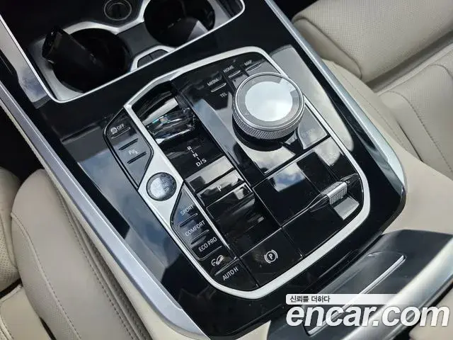 BMW X5 2025 — Photo 9/20