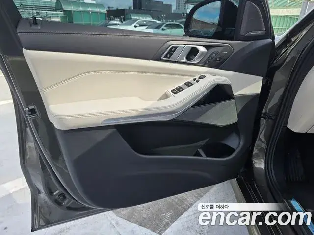 BMW X5 2025 — Photo 17/20