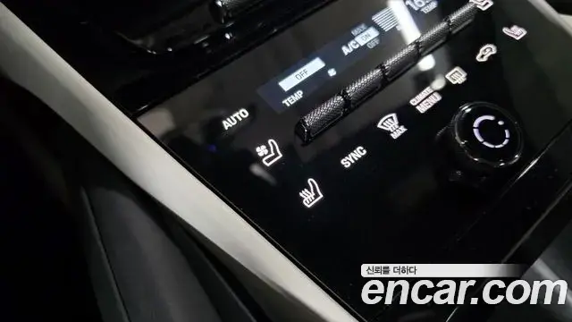 Porsche Cayenne 2023 — Photo 5/20