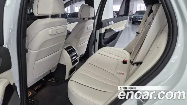 BMW X5 2025 — ფოტო 10/20