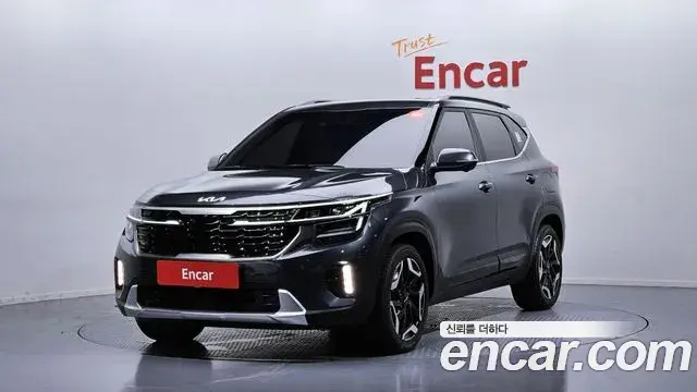 Kia Seltos 2022 — Фото 9/20