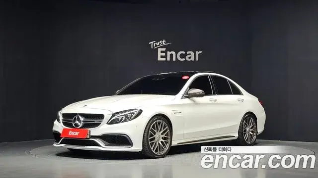 Mercedes-Benz C-Class 2018 — Фото 1/20