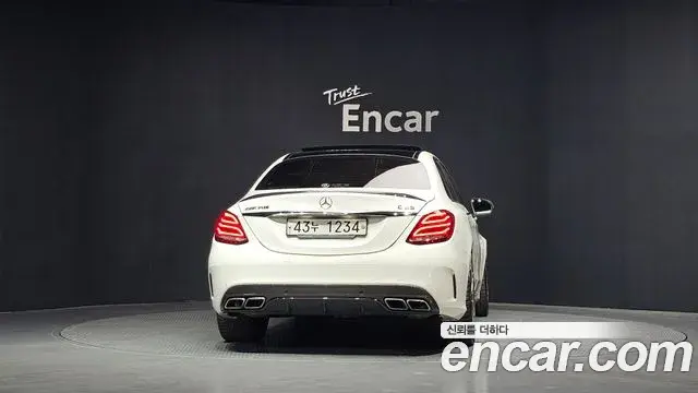 Mercedes-Benz C-Class 2018 — Фото 4/20