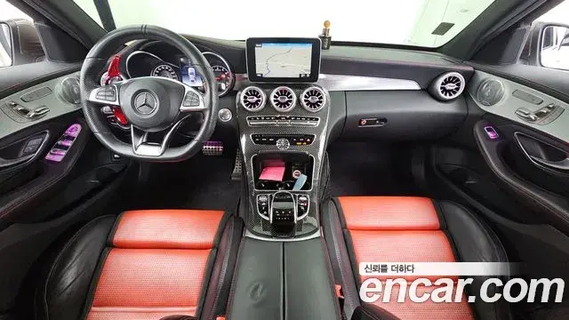 Mercedes-Benz C-Class 2018 — Фото 7/20