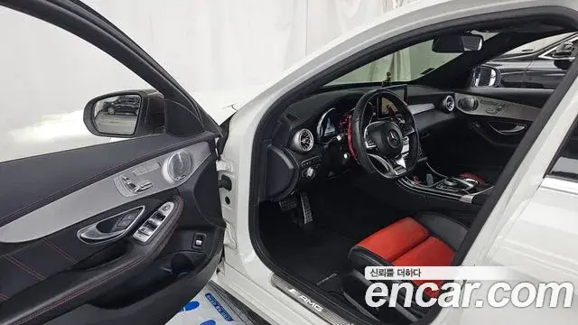 Mercedes-Benz C-Class 2018 — Фото 10/20