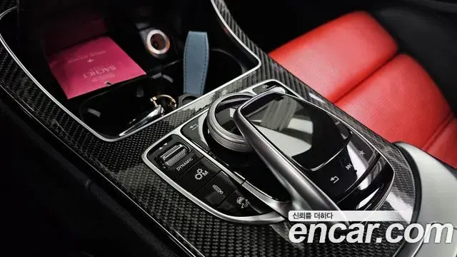 Mercedes-Benz C-Class 2018 — ფოტო 27/30