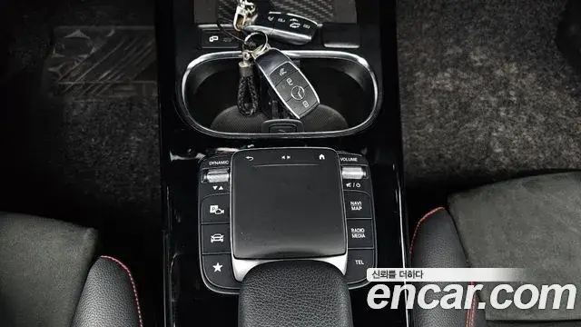 Mercedes-Benz CLA-Class 2020 — Фото 15/20