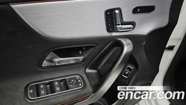 Mercedes-Benz CLA-Class 2020 — Фото 16/20