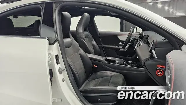 Mercedes-Benz CLA-Class 2020 — Şəkil 4/33