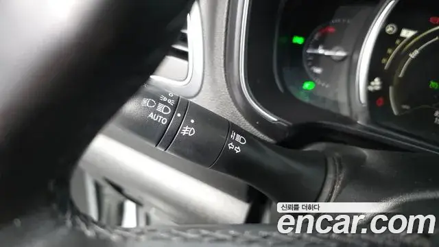 Renault Samsung QM6 2020 — Şəkil 34/35