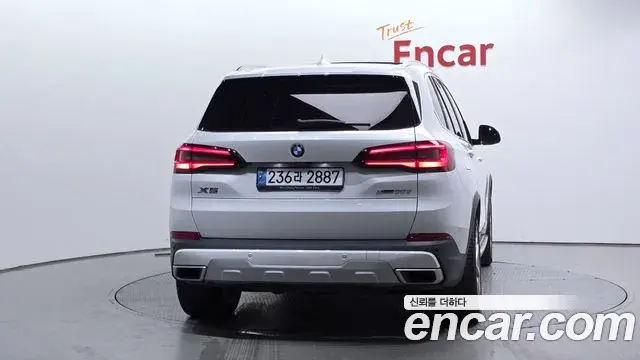 BMW X5 2021 — Şəkil 18/30