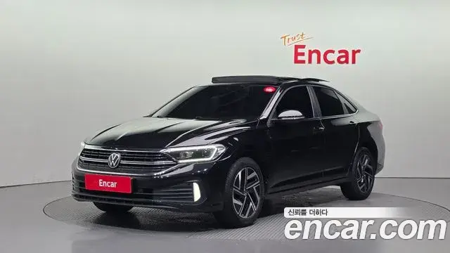 Volkswagen Jetta 2023 — Photo 32/34