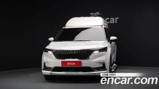 Kia Carnival 2022 — Photo 10/35