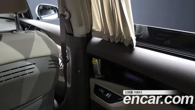Kia Carnival 2022 — Photo 3/35